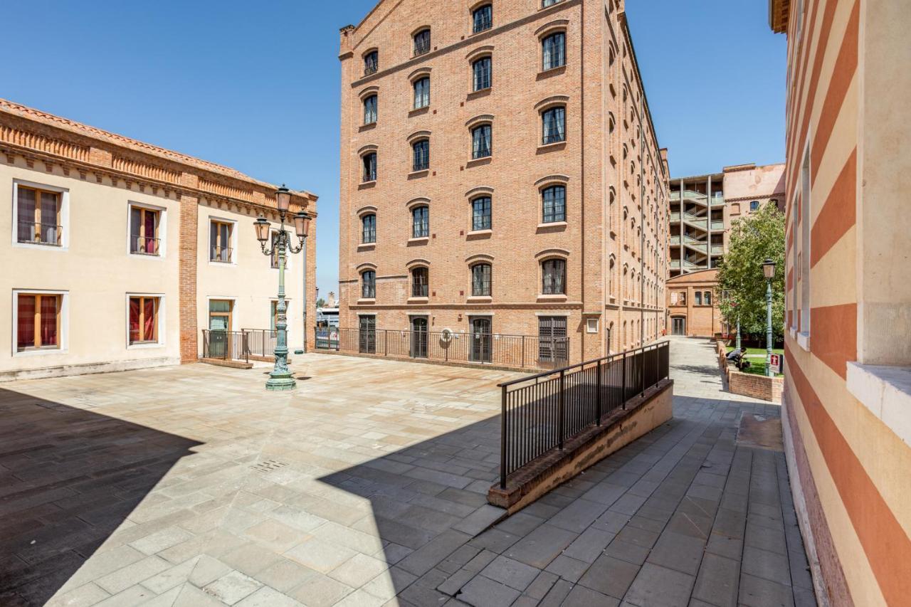 Molino Stucky Residence Suites II ヴェネツィア エクステリア 写真